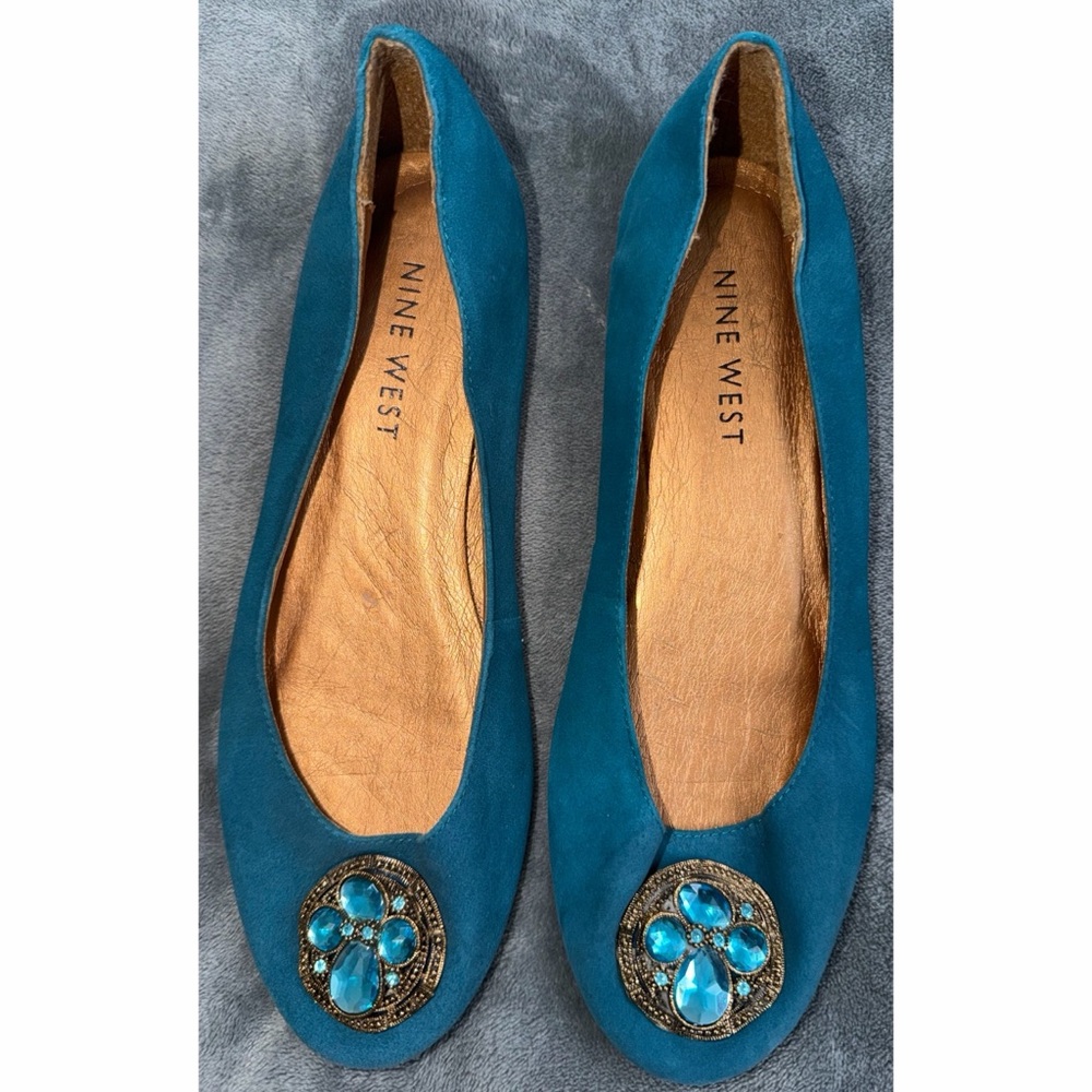 🩵 Nine West Embellished Leather Flats - Picture 1 of 4